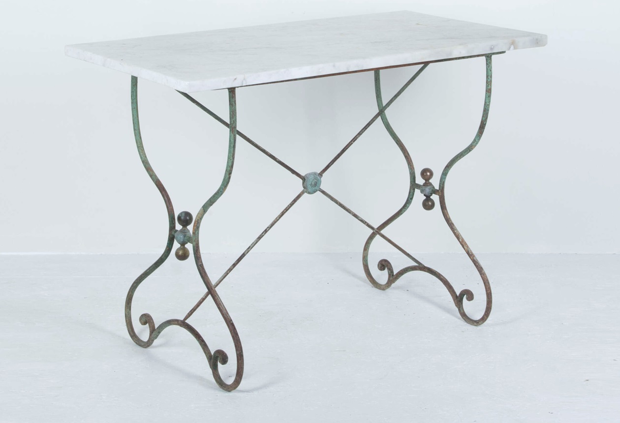 LESLEY FERGUSON ANTIQUES