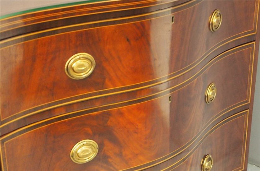 Georgian chest of drawers