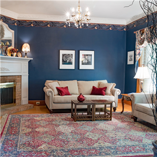 blog-pictures/Vintage-rug-in-a-Victorian-living-room-crop-v1.jpeg